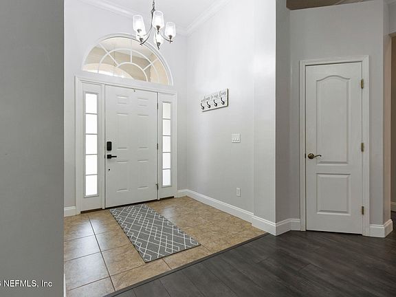 5th image of 3738 CARDINAL OAKS Circle