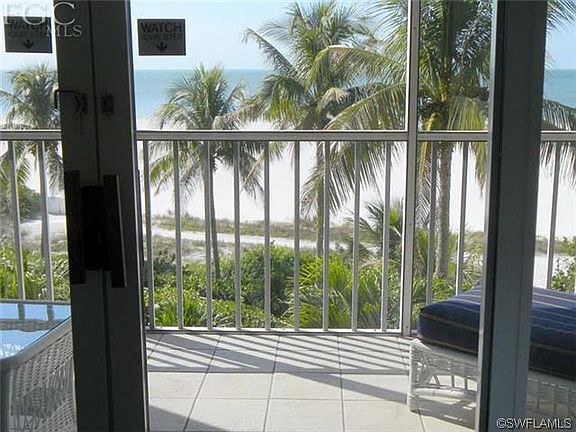 5th image of 140 Estero Blvd #2207