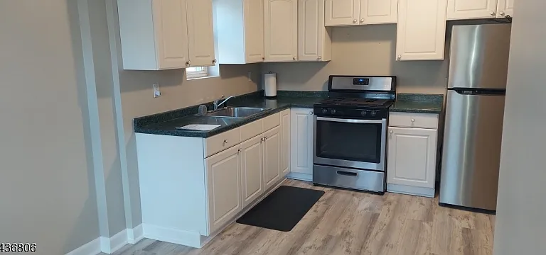 31 Stewart Pl — Photo 14