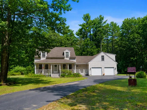 77 Harriseckett Road, Wells, ME 04090