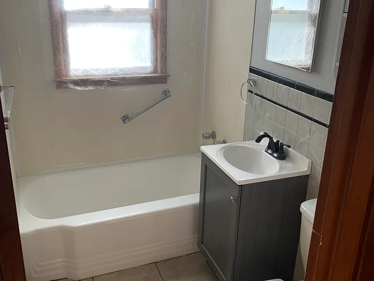 2212 Cedar Acres Dr — Photo 17