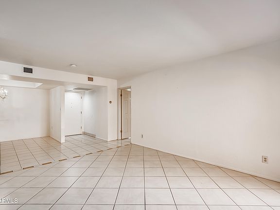 5th image of 12222 N PARADISE VILLAGE Parkway #209