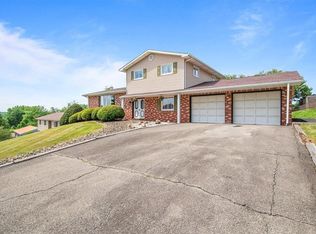 756 Charles St, Rochester, PA 15074