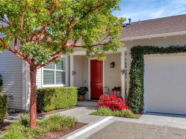 32 Listo St, Mission Viejo, CA 92694