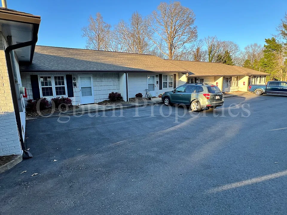 115 N Gordon Dr