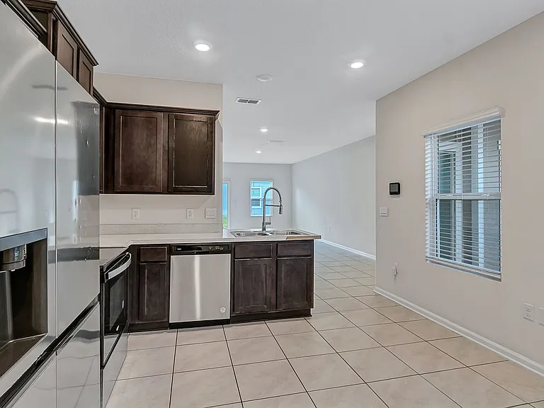 920 Observatory Pkwy — Photo 8