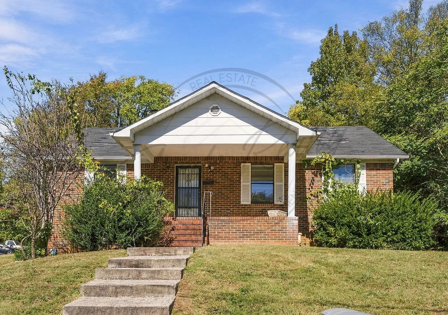 Spacious 4-Bedroom, 3-Bath Home in Cookeville Finished Attic, Basement & Bonus Workshop! — Photo 1