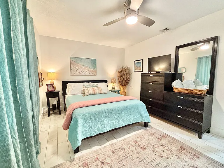 419 Ocean Ave #406 — Photo 15