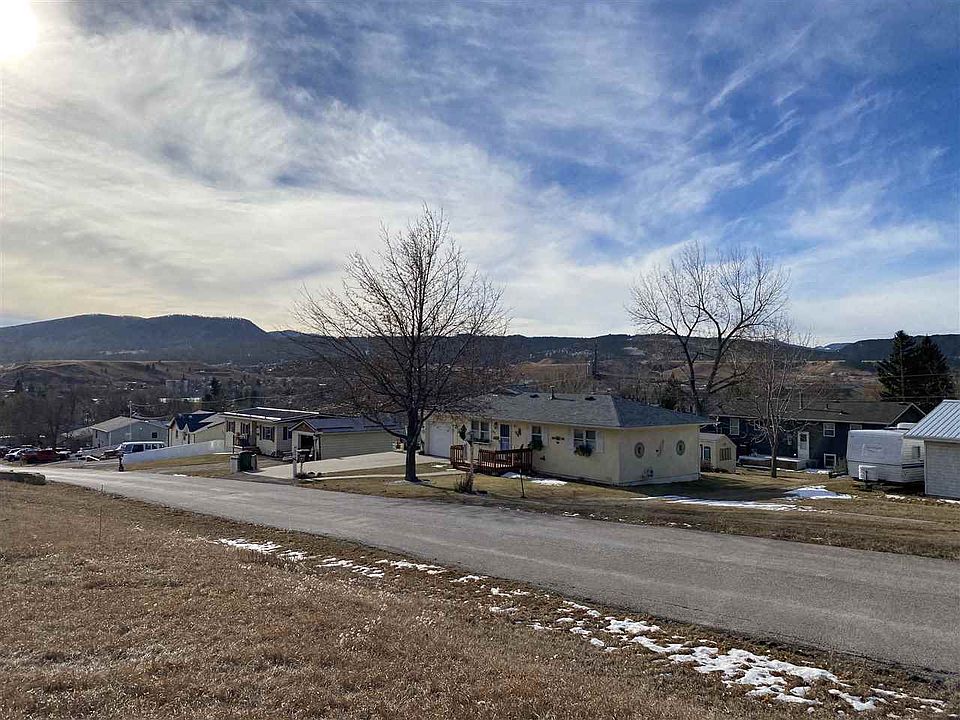 2nd image of 308 7th St