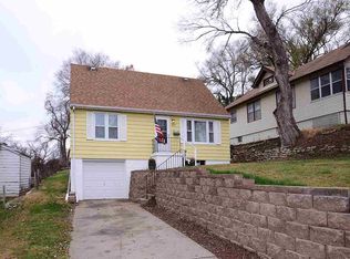 6614 Evans St, Omaha, NE 68104