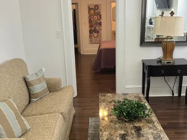 230 S Capitol Pkwy #2, Montgomery, AL 36107