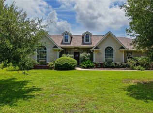 1570 Harris (pvt) Dr, College Station, TX 77845