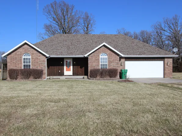 1245 Easton Street, Seymour, MO 65746