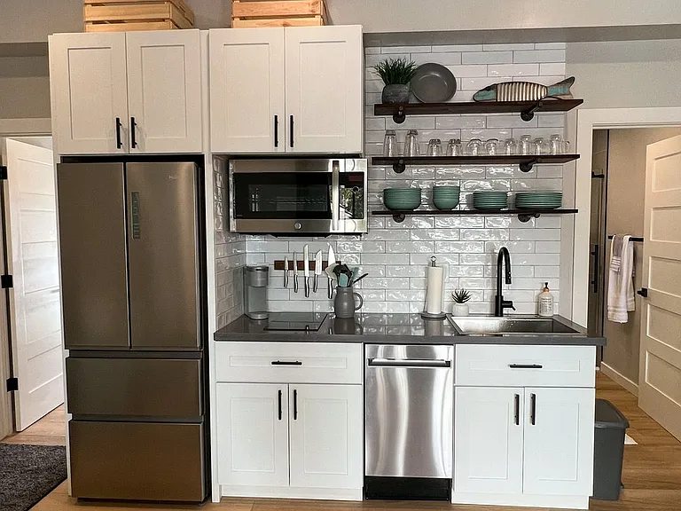 7610 N Lake Blvd #30 — Photo 4