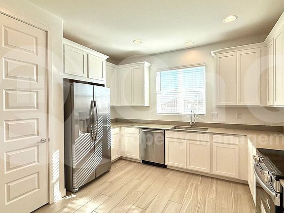 5th image of 24637 N 164th Dr