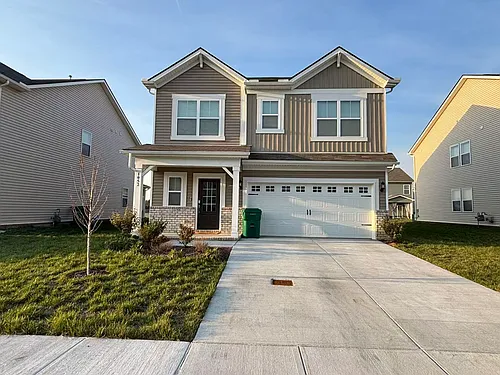 1052 Baltusrol Ln Photo 1