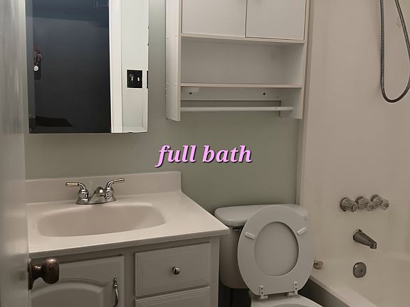 3rd image of 310 Sunflower Ct