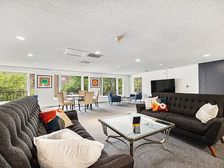 555 E 10th Ave #206 — Photo 9