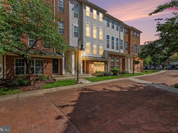 6109 Aster Haven Cir, Haymarket, VA 20169