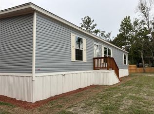 11444 Lake Dr, New Port Richey, FL 34654