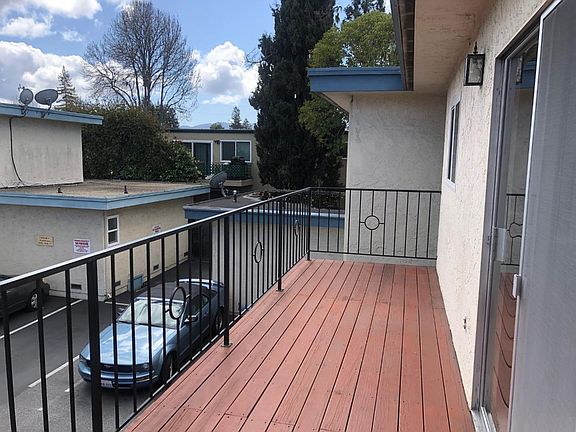5th image of 1430 Oxford St #2