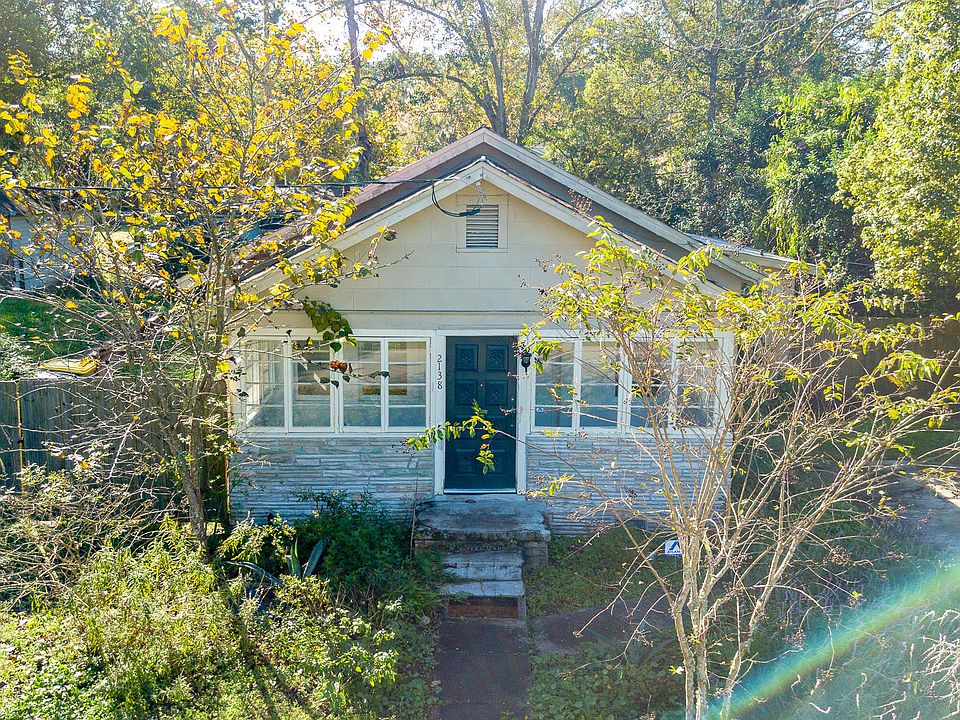 1st image of 2138 Sheridan St