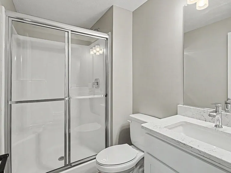 8132 S 178th St — Photo 14
