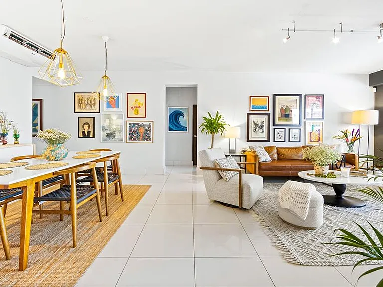 1504 Avenue Ashford Cond Sea Vw #2C — Photo 7