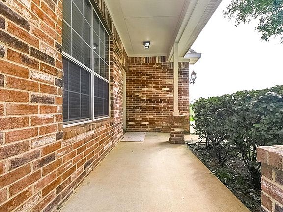 3rd image of 2739 Orchard Creek Ln