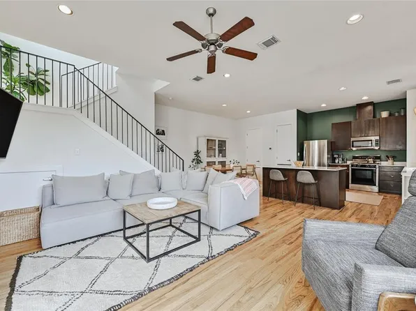 707 Cardinal Ln APT D4, Austin, TX 78704