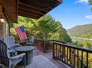 141 Terrace Private Dr, Butler, TN 37640
