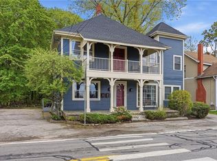 192 Washington Rd, Barrington, RI 02806