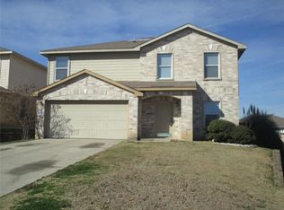 8101 Stanton Ct, Fort Worth, TX 76120