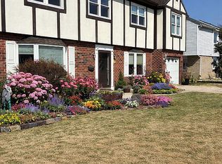 35 Neptune Dr, Joppa, MD 21085