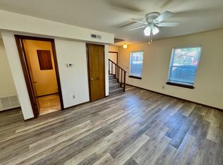 701-711 S Foster Ave, El Reno, OK 73036