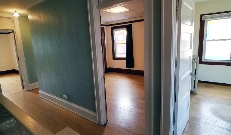 1806 John Ave — Photo 11