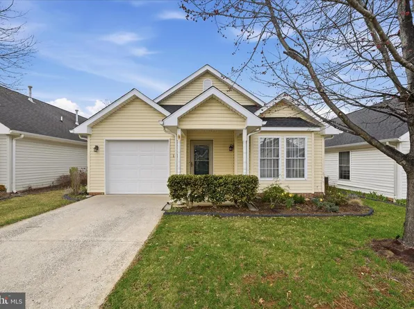 1851 Melvor Ln, Winchester, VA 22601