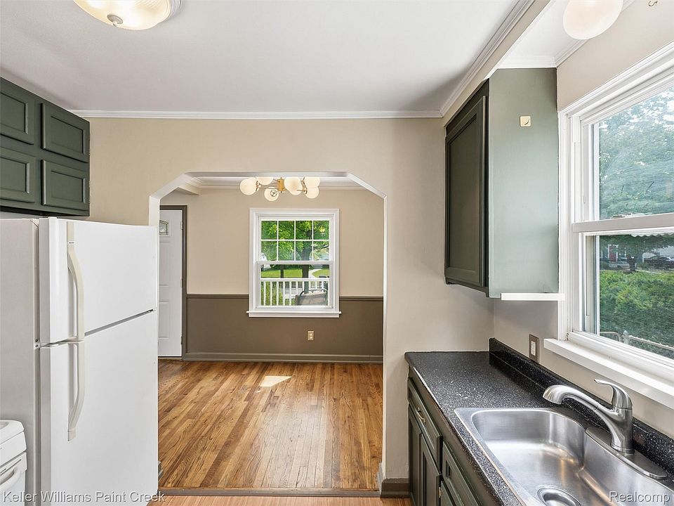 905 N Kenwood Ave, photo 13