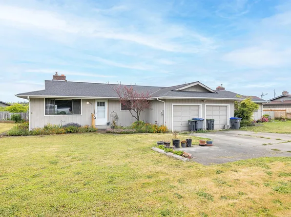 9941/9951 Old Olympic Hwy, Sequim, WA 98382