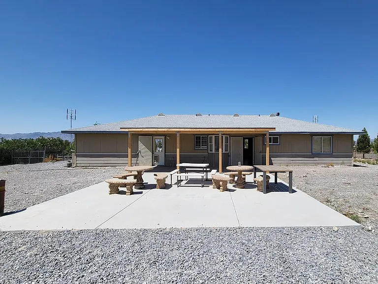 831 David Adam Rd — Photo 39
