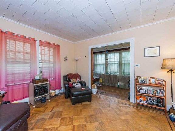 3rd image of 13-15 Melville Pl