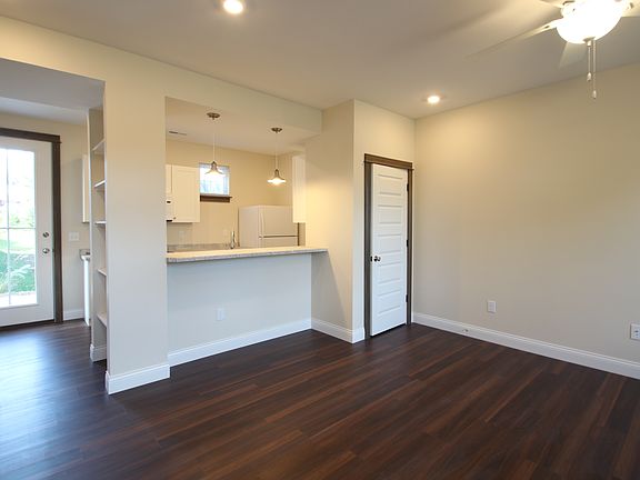 2nd image of 4457 E Morningside Dr