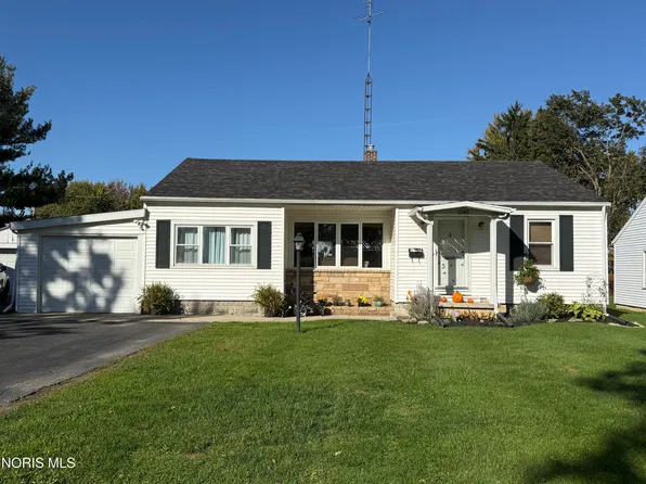 1240 Grove St, Defiance, OH 43512