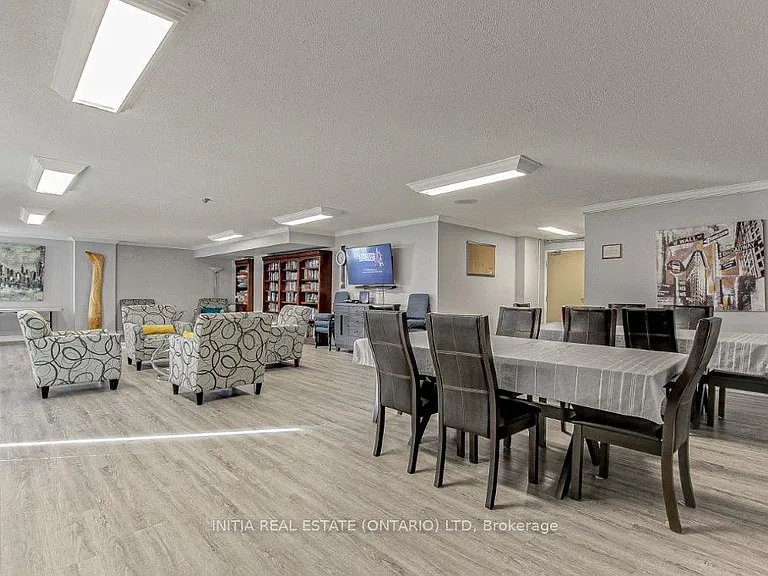363 Colborne St #2404 — Photo 10