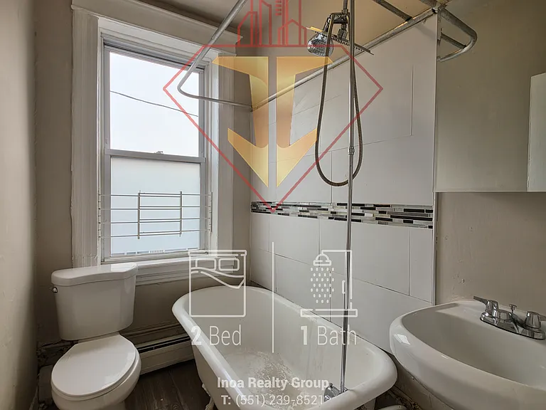488 Kennedy Blvd #4 — Photo 9