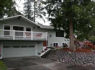 211 Taylor Blvd, Sequim, WA 98382