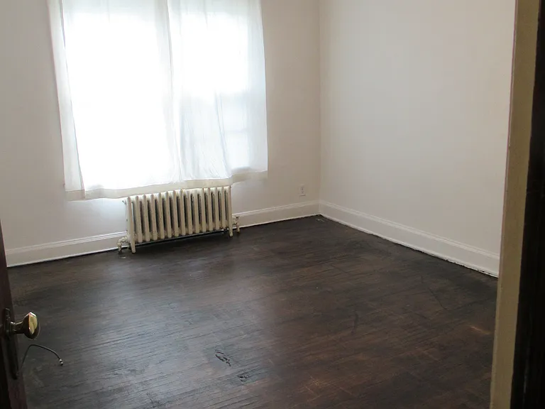 559 Kenmore Ave #1 — Photo 12