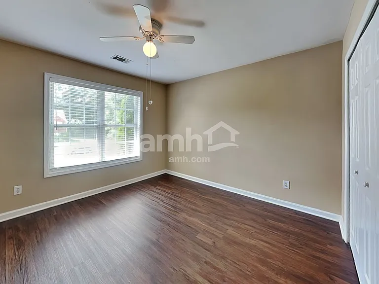 1852 Clear Springs Ln — Photo 22