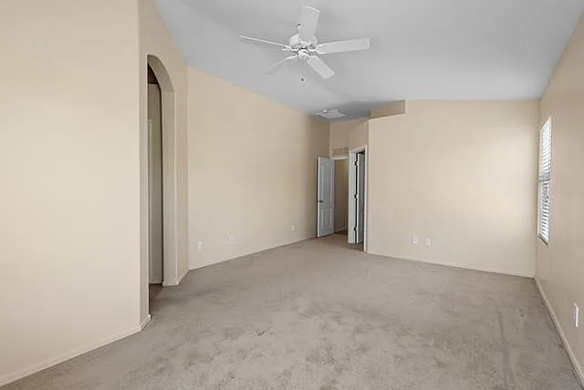 4804 W Saint Kateri Dr — Photo 16