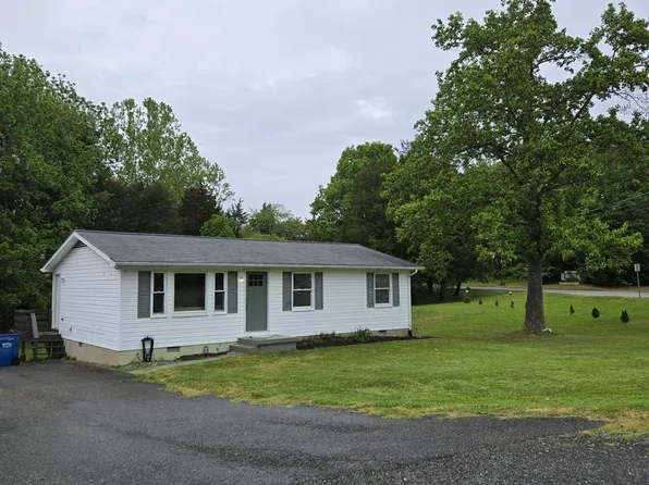 1982 Rye Ct, Lusby, MD 20657